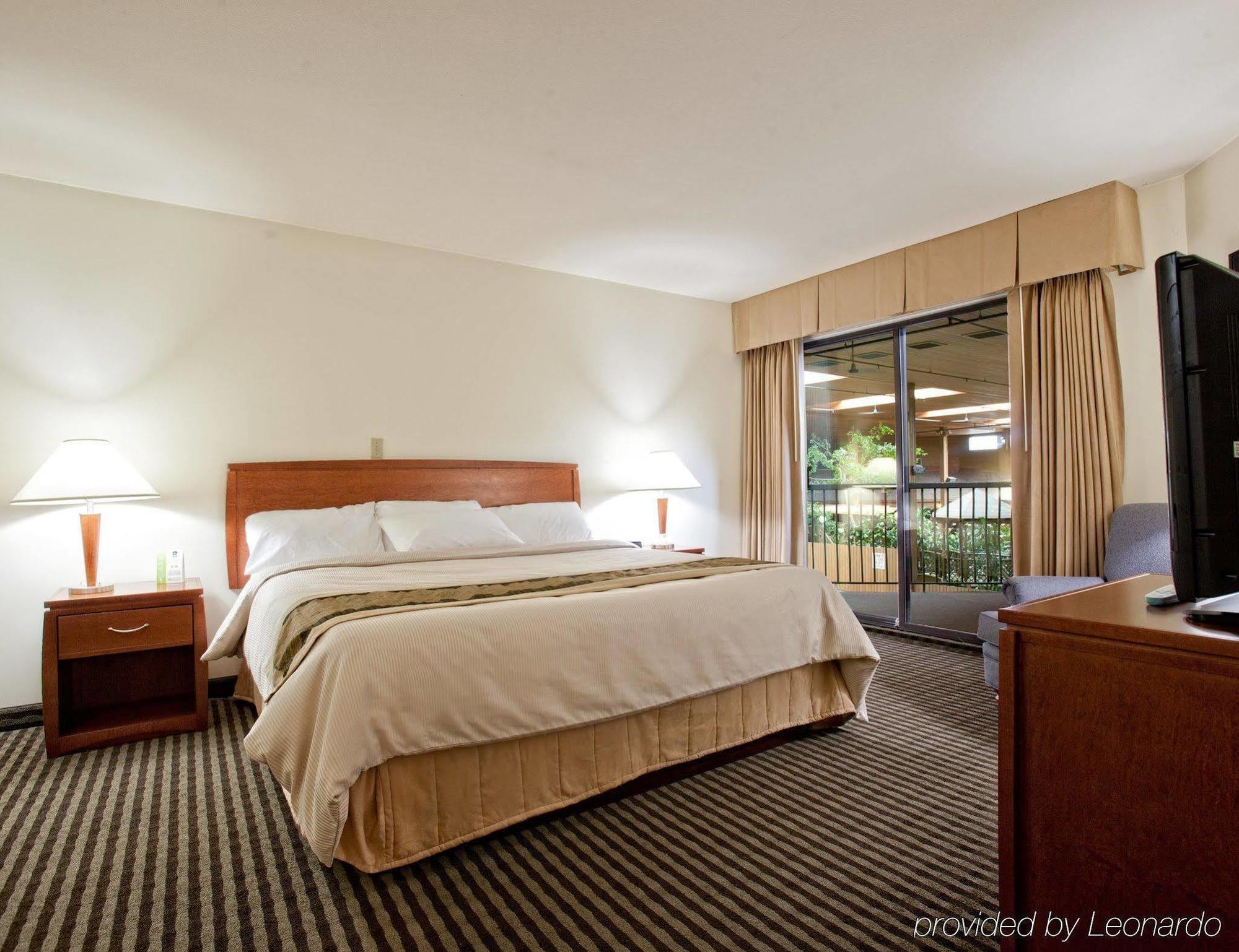 Surestay Hotel By Best Western تشيليواك المظهر الخارجي الصورة