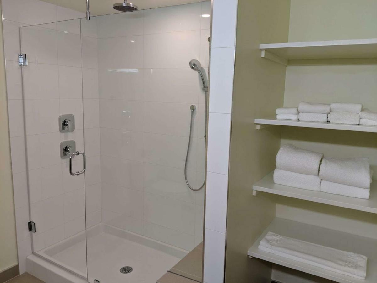 Surestay Hotel By Best Western تشيليواك المظهر الخارجي الصورة